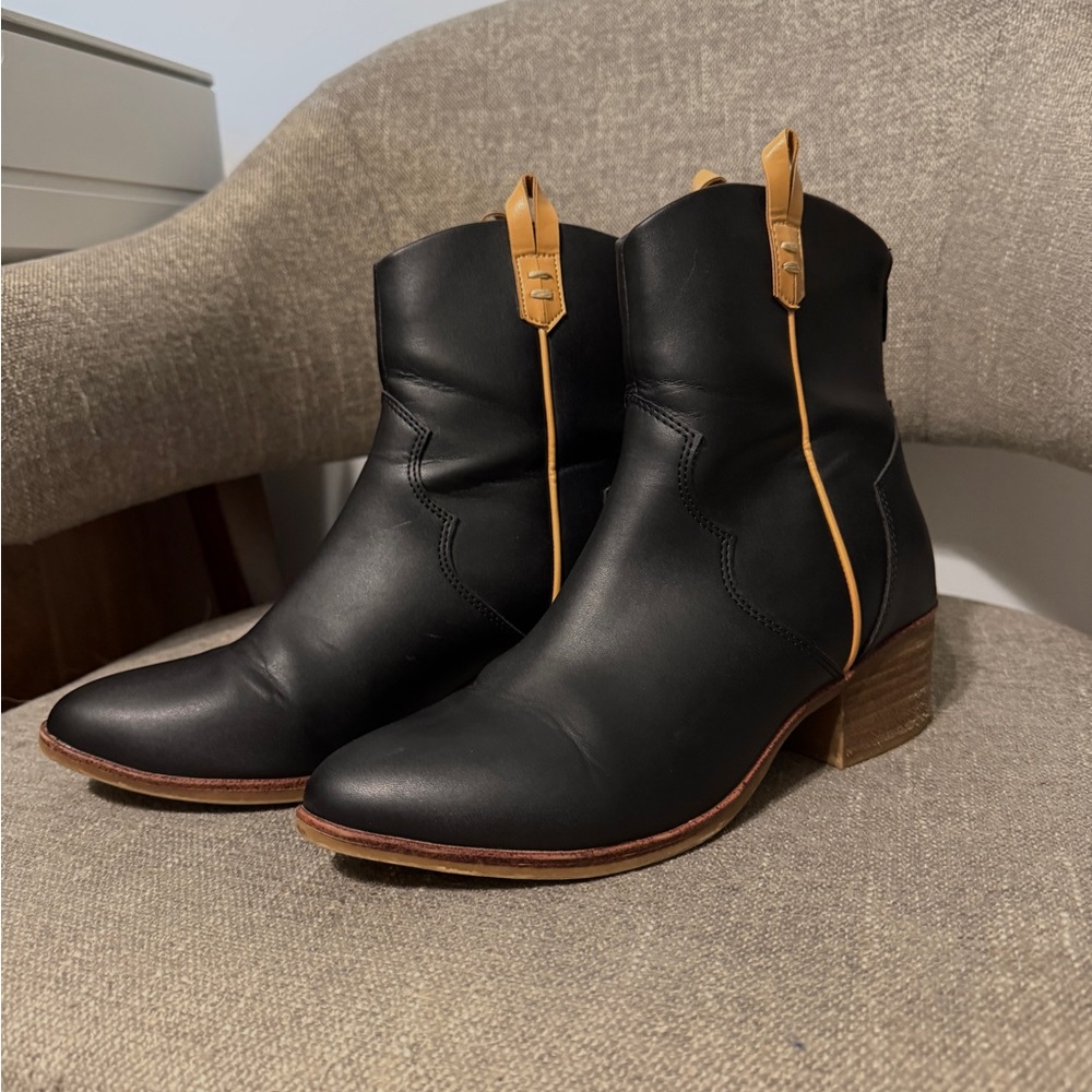 MIA Black and Tan Ankle Boots